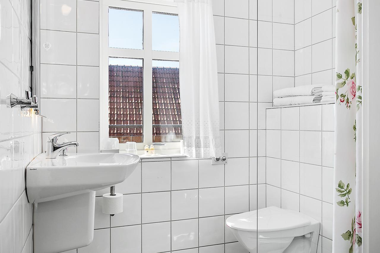 Lotshotellet Karingon Kültér fotó